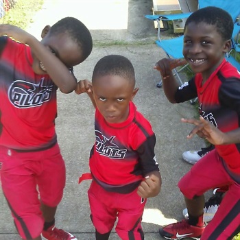 Devan and Darrius Haggins