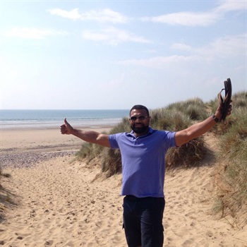 Ratu Manoa Seru Vosawai