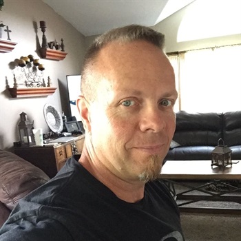Erik Carter