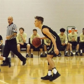 Evan Quiroz