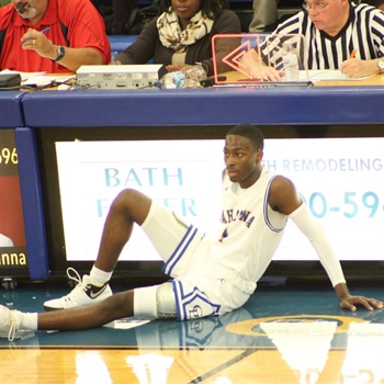 Elijah Thomas