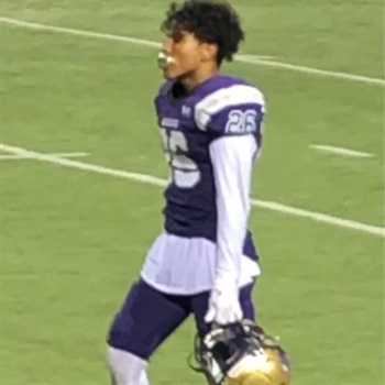 Devin Barnett
