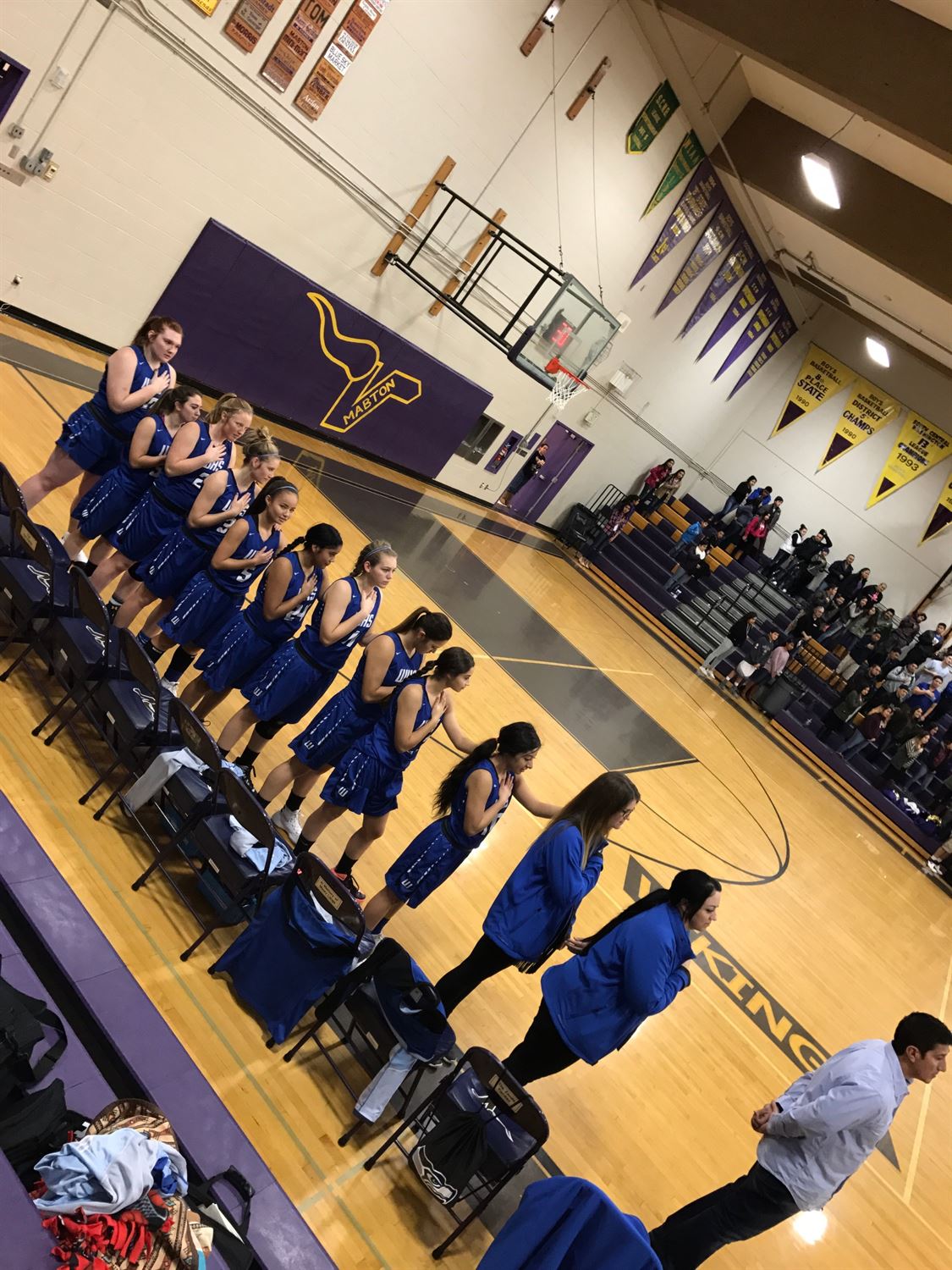 Girls' Varsity Basketball Warden High School Warden, Washington