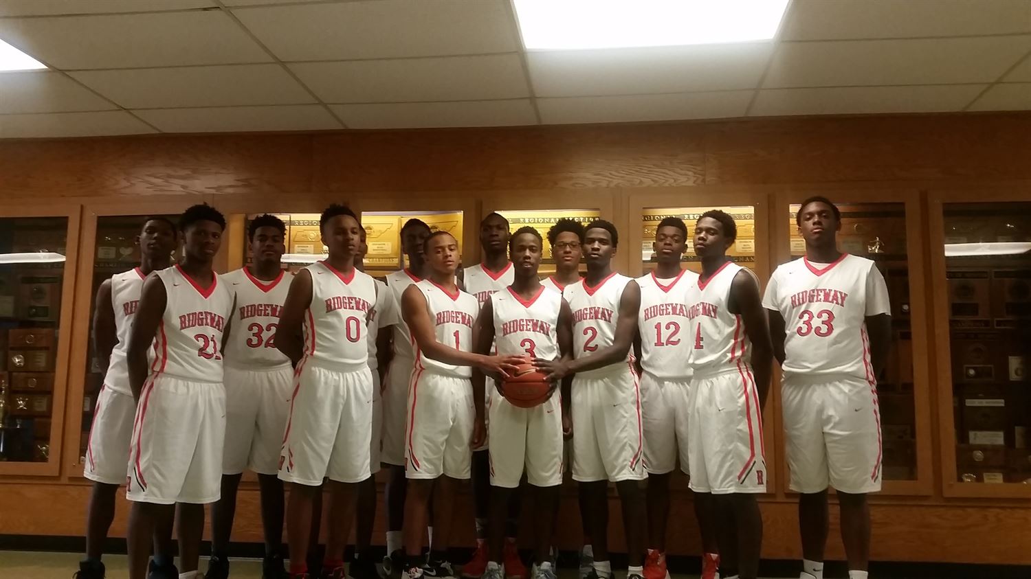 Boys varsity basketball ridgeway high school memphis tennessee