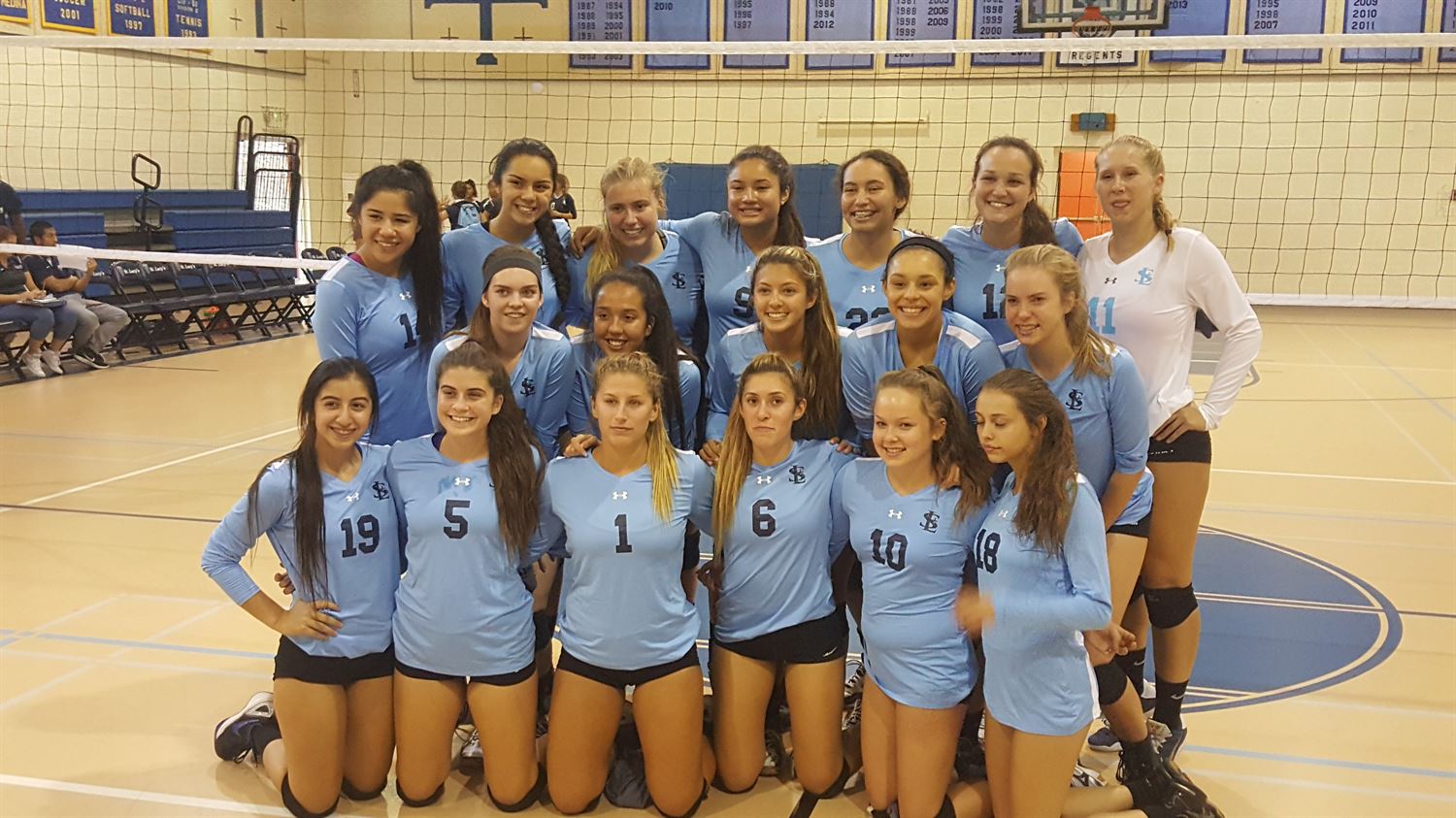 Girls Varsity Volleyball St Lucy s High School Glendora
