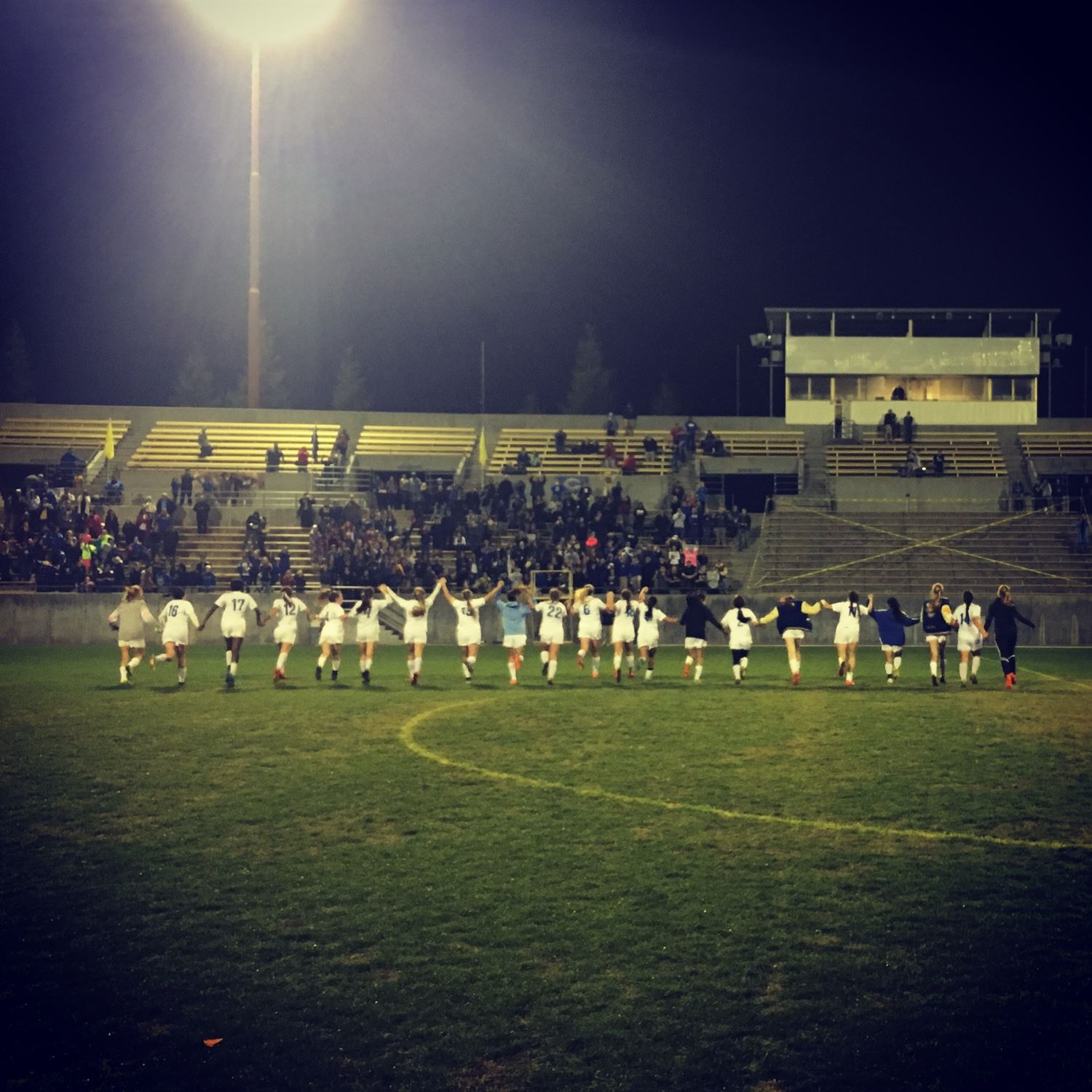 girls-varsity-soccer-clovis-high-school-clovis-california-soccer